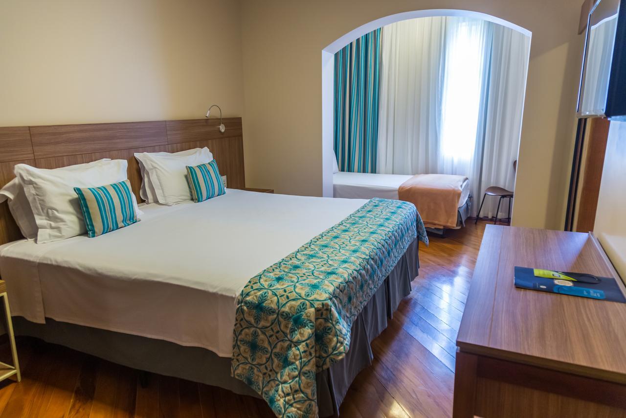 Quarto Triplo Luxo